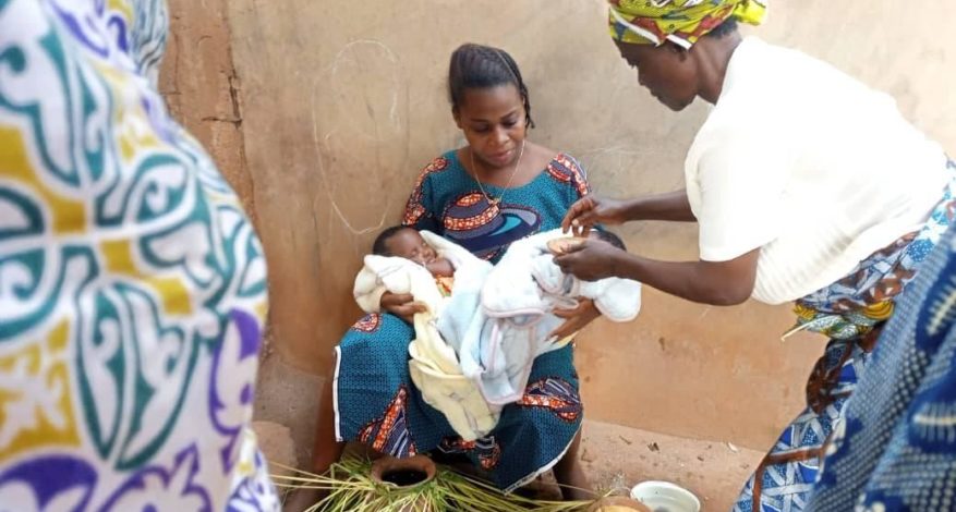 rituel cultuel initiation des nouveaux-nés à l'agriculture au Dahomey